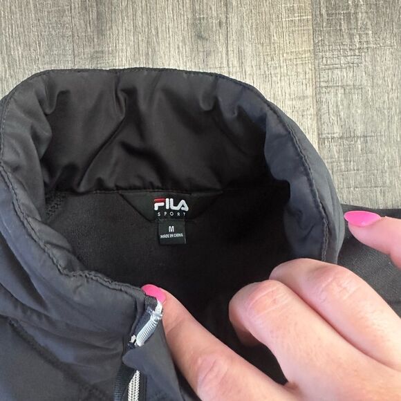WOMENS FILA JACKET SIZE MEDIUM - Picture 2 of 4